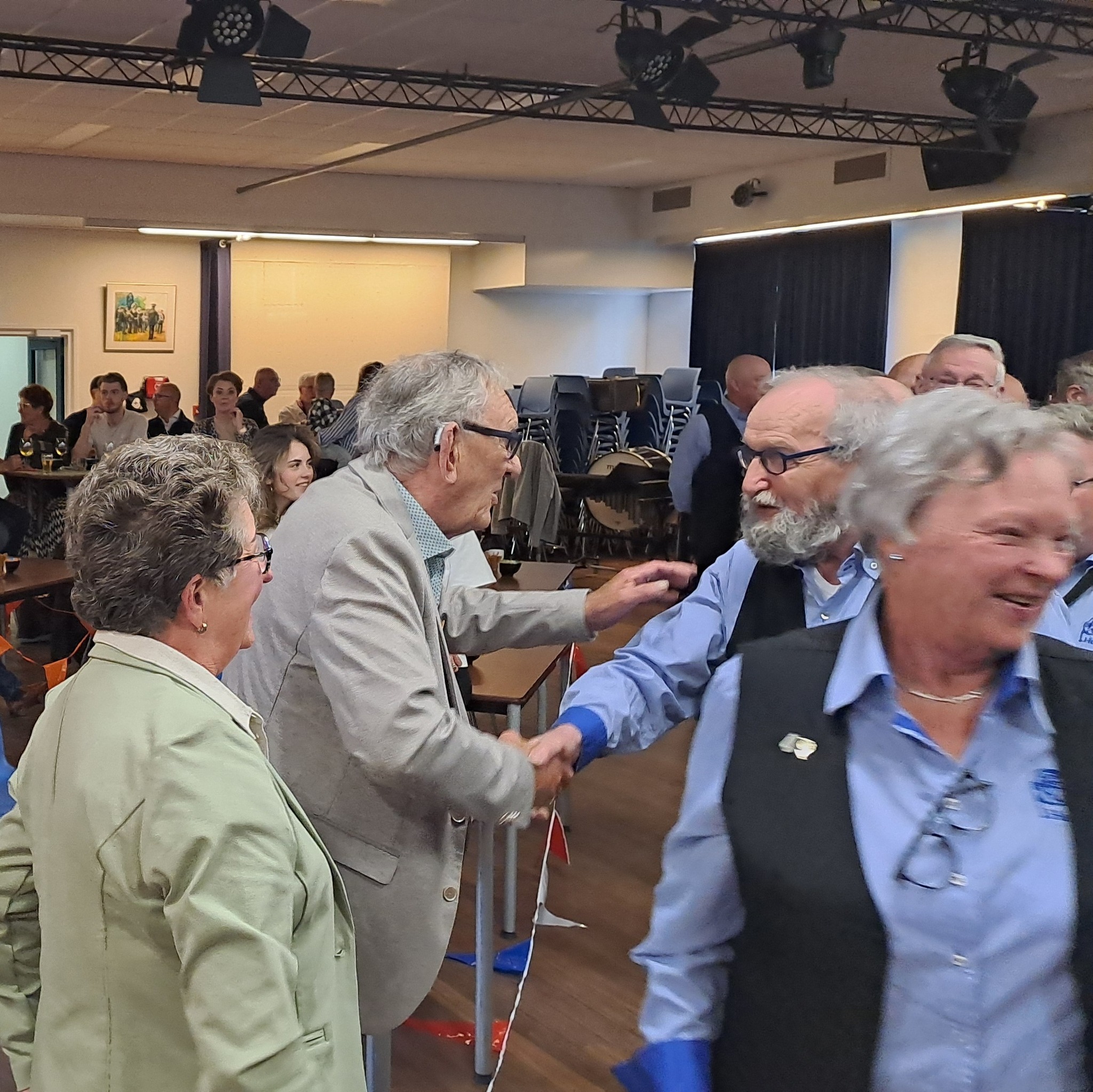 Koninklijke onderscheiding Christ van Leeuwen — foto 6