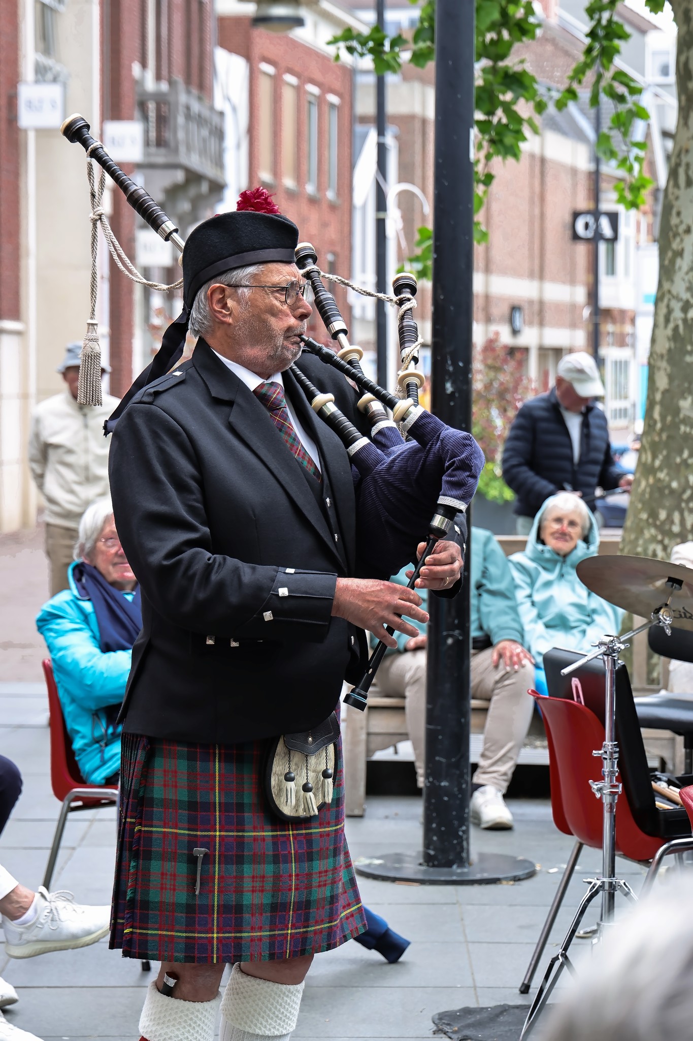 Optreden bevrijdingsfeest Helmond-Centrum — foto 13