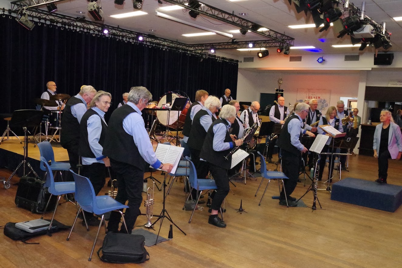 Uitwisselingsconcert met Muziekvereniging Muzikale uit Aarle-Rixtel — foto 69