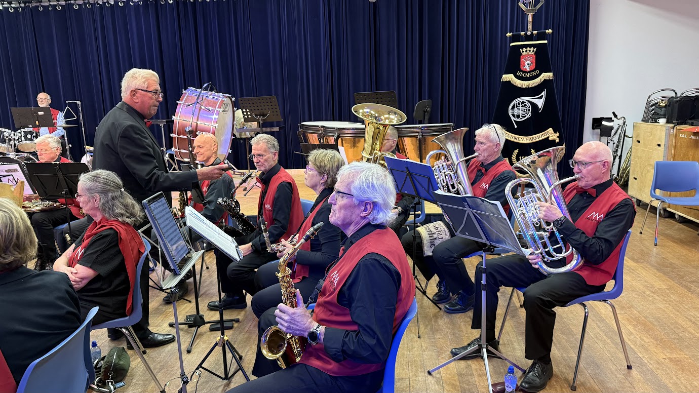 Uitwisselingsconcert met Muziekvereniging Muzikale uit Aarle-Rixtel — foto 212