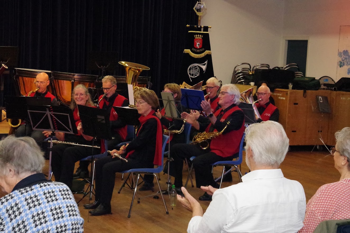 Uitwisselingsconcert met Muziekvereniging Muzikale uit Aarle-Rixtel — foto 126