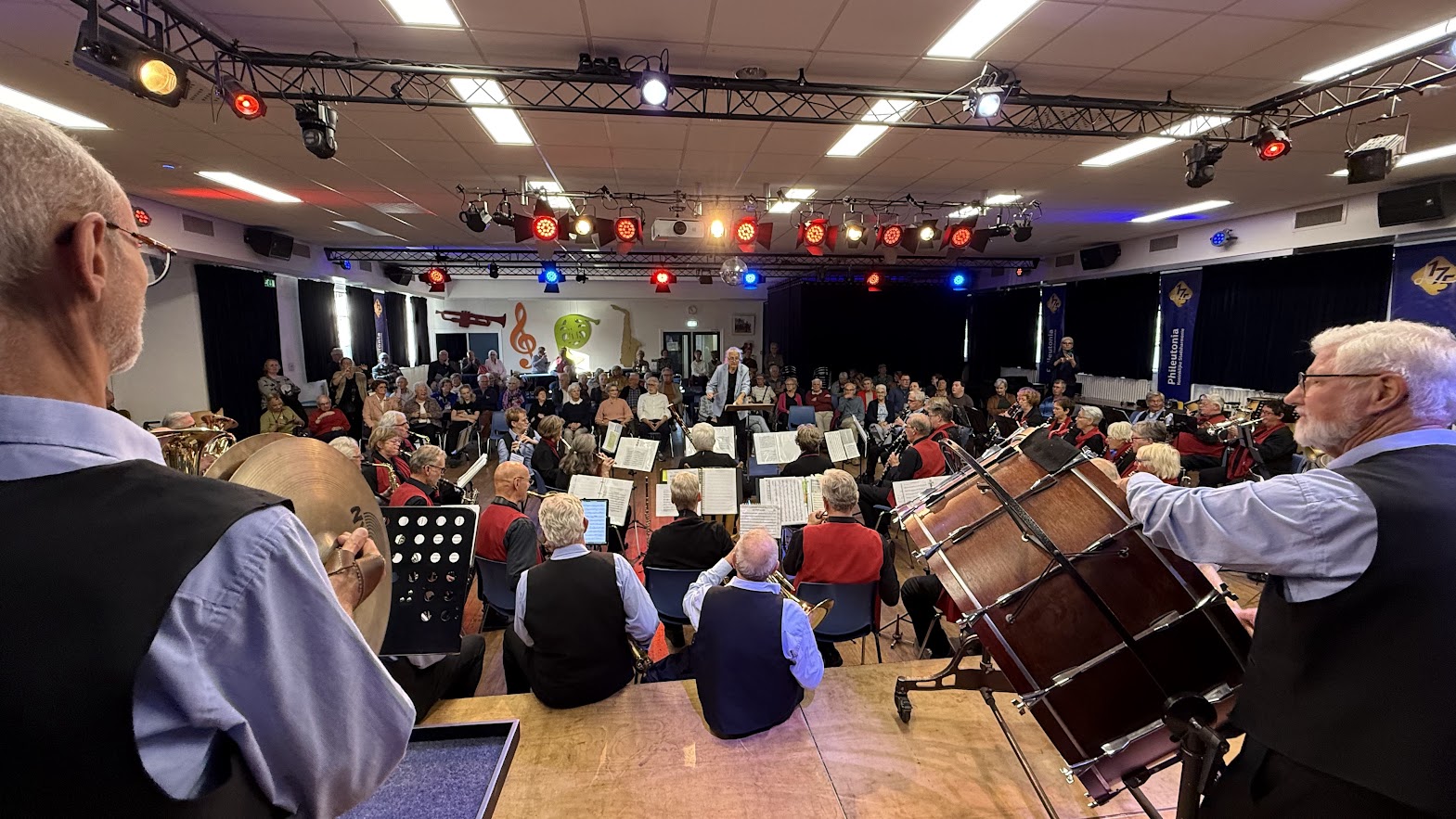 Uitwisselingsconcert met Muziekvereniging Muzikale uit Aarle-Rixtel — foto 243