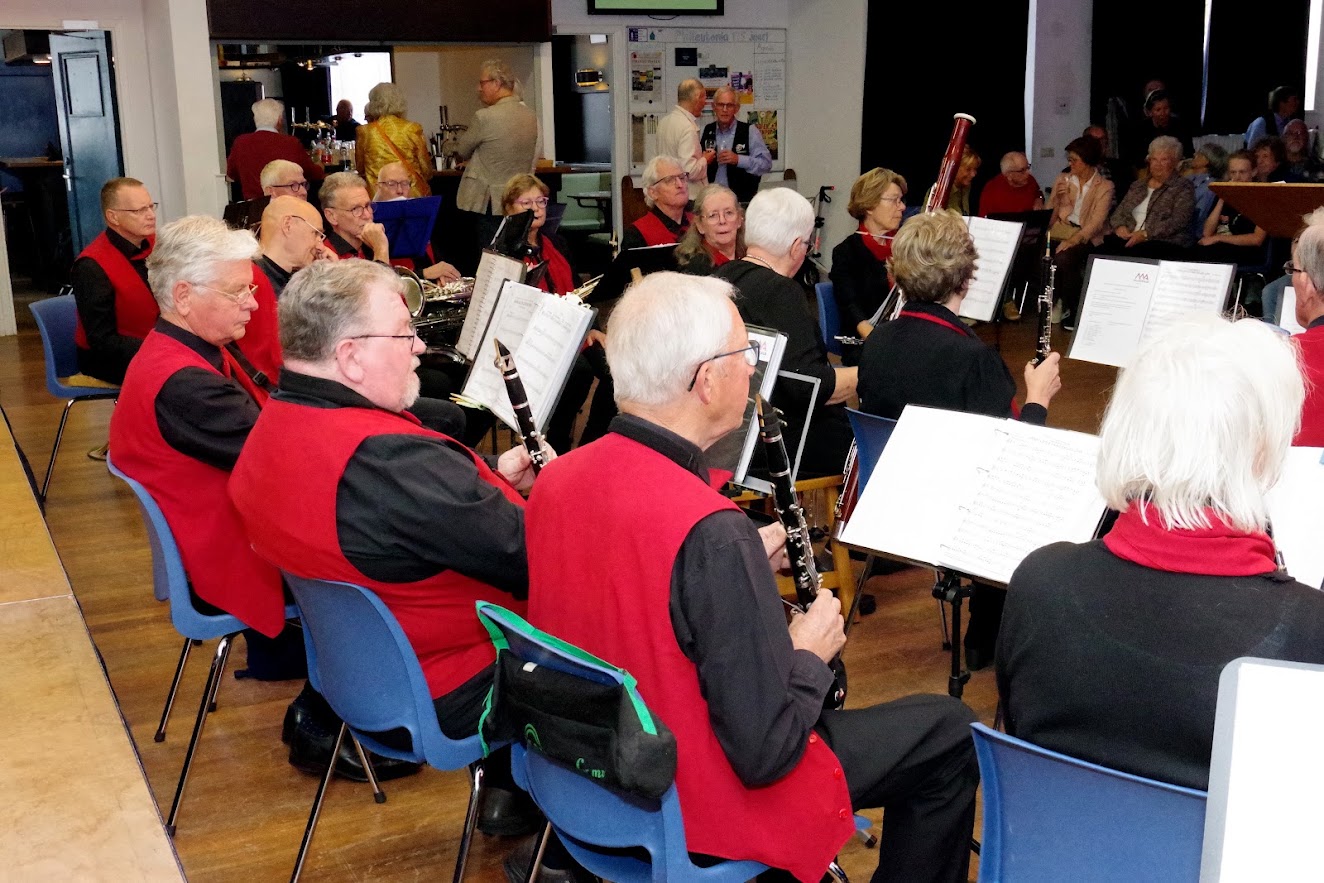 Uitwisselingsconcert met Muziekvereniging Muzikale uit Aarle-Rixtel — foto 109