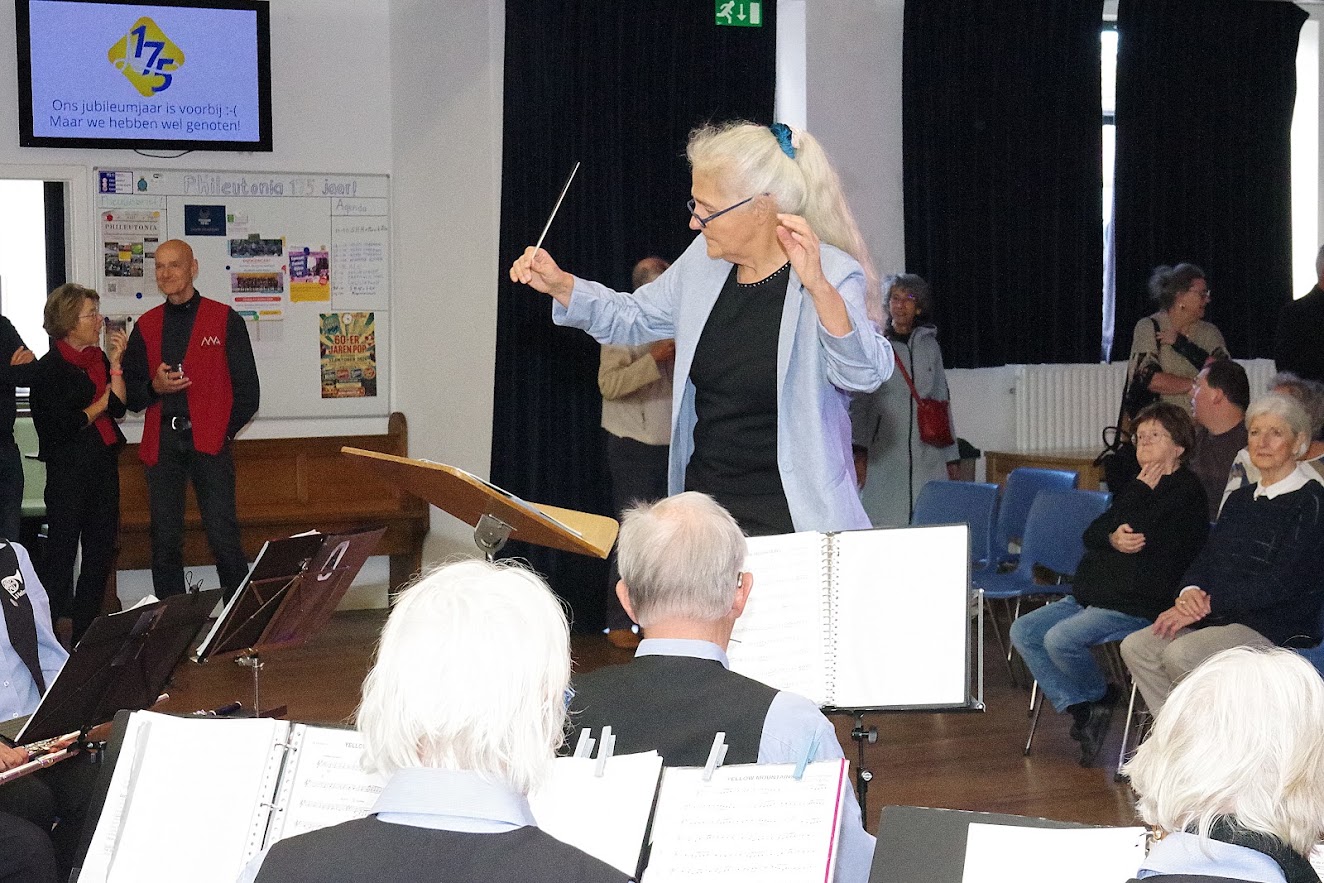 Uitwisselingsconcert met Muziekvereniging Muzikale uit Aarle-Rixtel — foto 12