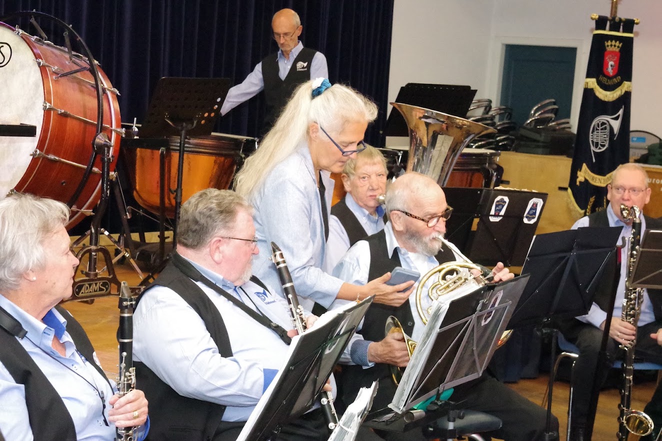 Uitwisselingsconcert met Muziekvereniging Muzikale uit Aarle-Rixtel — foto 17