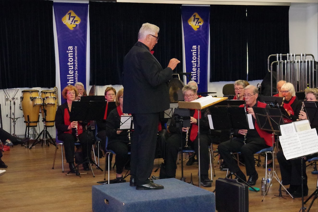 Uitwisselingsconcert met Muziekvereniging Muzikale uit Aarle-Rixtel — foto 173