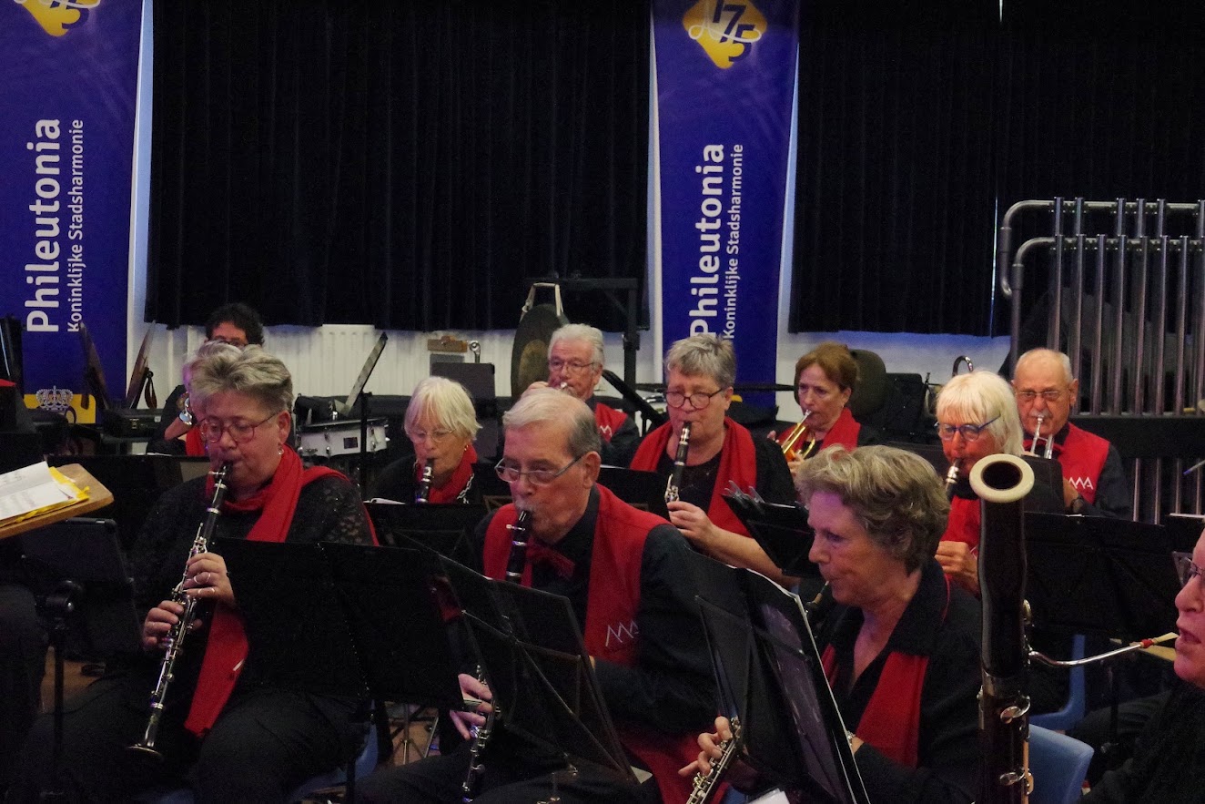 Uitwisselingsconcert met Muziekvereniging Muzikale uit Aarle-Rixtel — foto 147