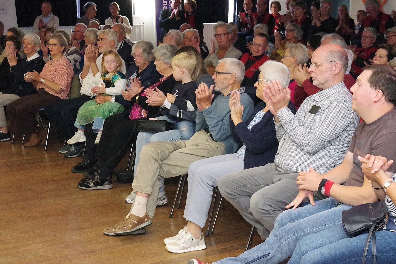 Uitwisselingsconcert met Muziekvereniging Muzikale uit Aarle-Rixtel — foto 75