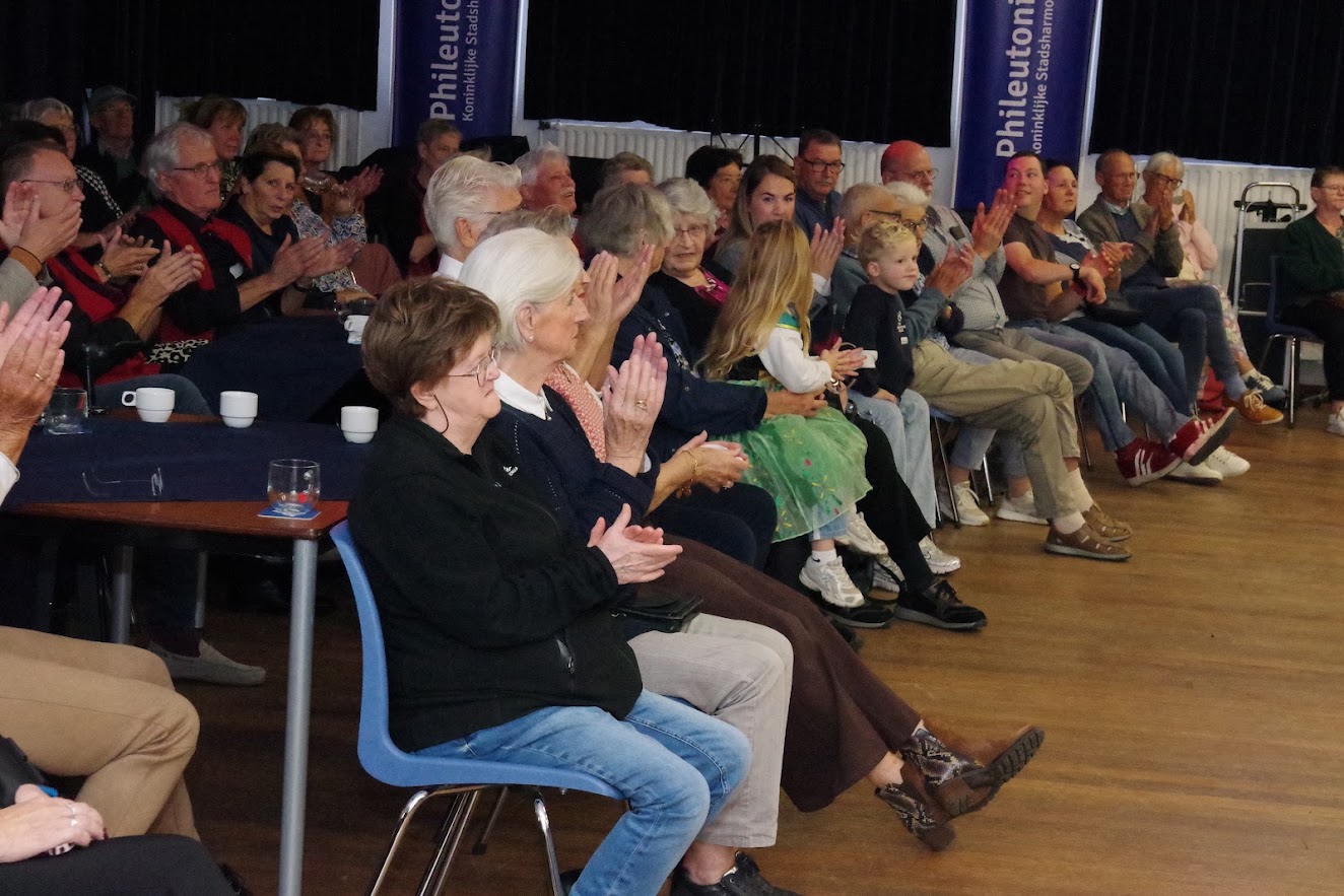 Uitwisselingsconcert met Muziekvereniging Muzikale uit Aarle-Rixtel — foto 83
