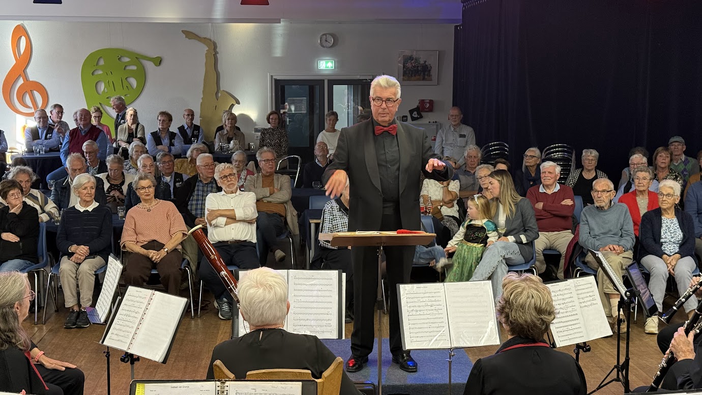 Uitwisselingsconcert met Muziekvereniging Muzikale uit Aarle-Rixtel — foto 218