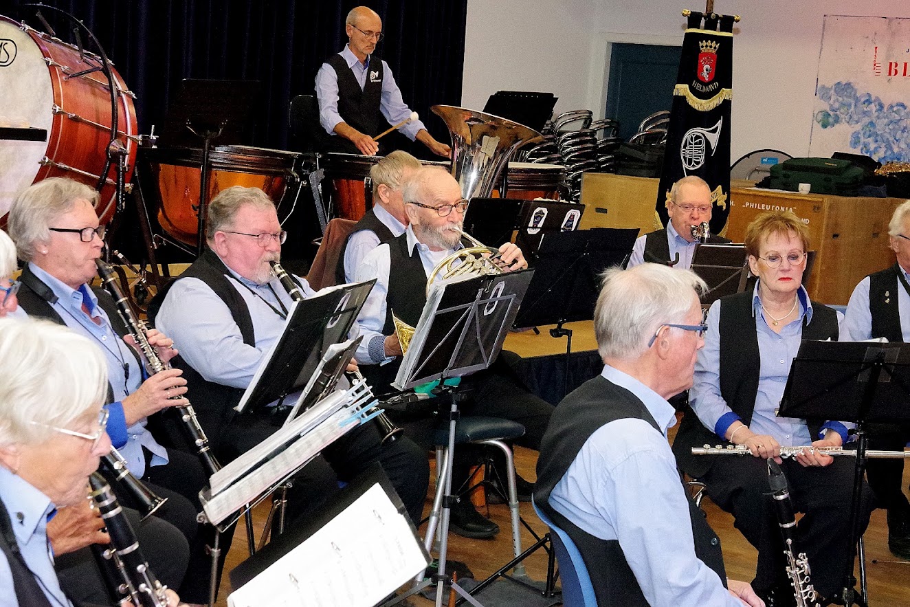 Uitwisselingsconcert met Muziekvereniging Muzikale uit Aarle-Rixtel — foto 11