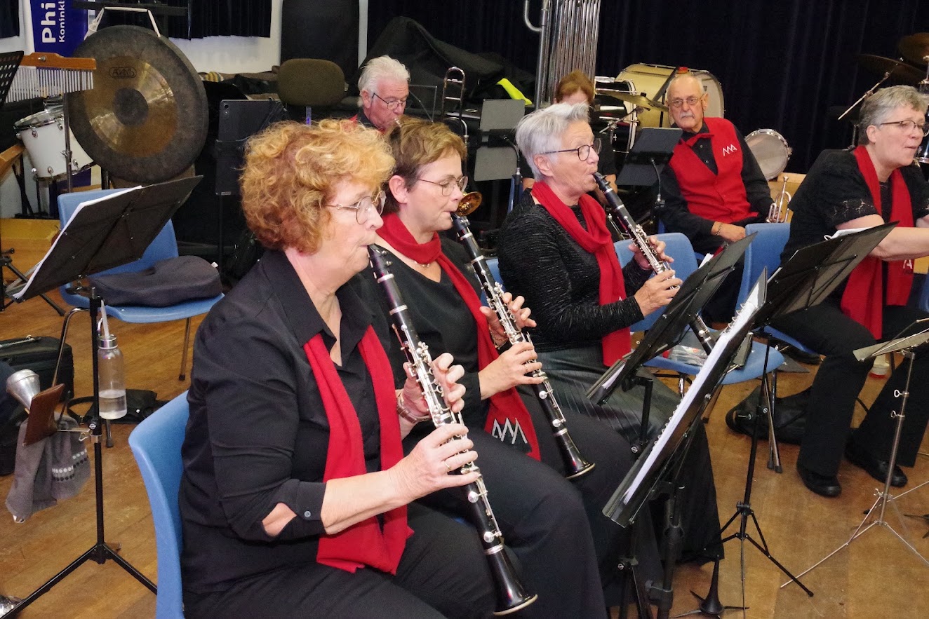 Uitwisselingsconcert met Muziekvereniging Muzikale uit Aarle-Rixtel — foto 105