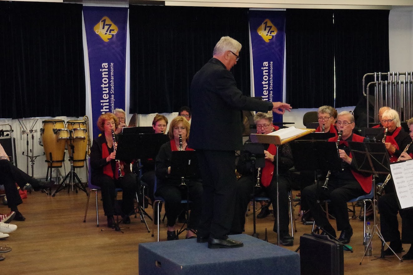 Uitwisselingsconcert met Muziekvereniging Muzikale uit Aarle-Rixtel — foto 155