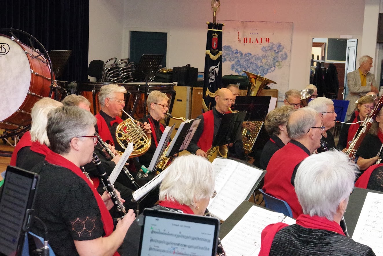 Uitwisselingsconcert met Muziekvereniging Muzikale uit Aarle-Rixtel — foto 131