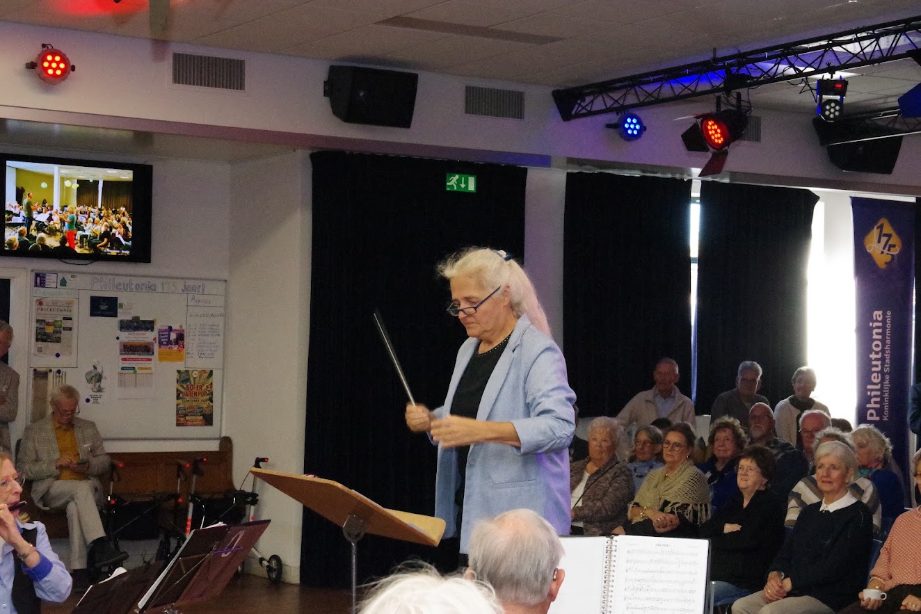 Uitwisselingsconcert met Muziekvereniging Muzikale uit Aarle-Rixtel — foto 30